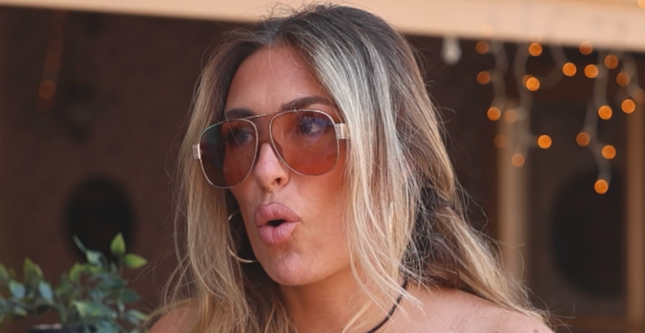 "DAĆETE MI RECEPT" Senidah se raspametila posluženjem u Sarajevu, pa otkrila detalje koncerta u "Skenderiji" (VIDEO)