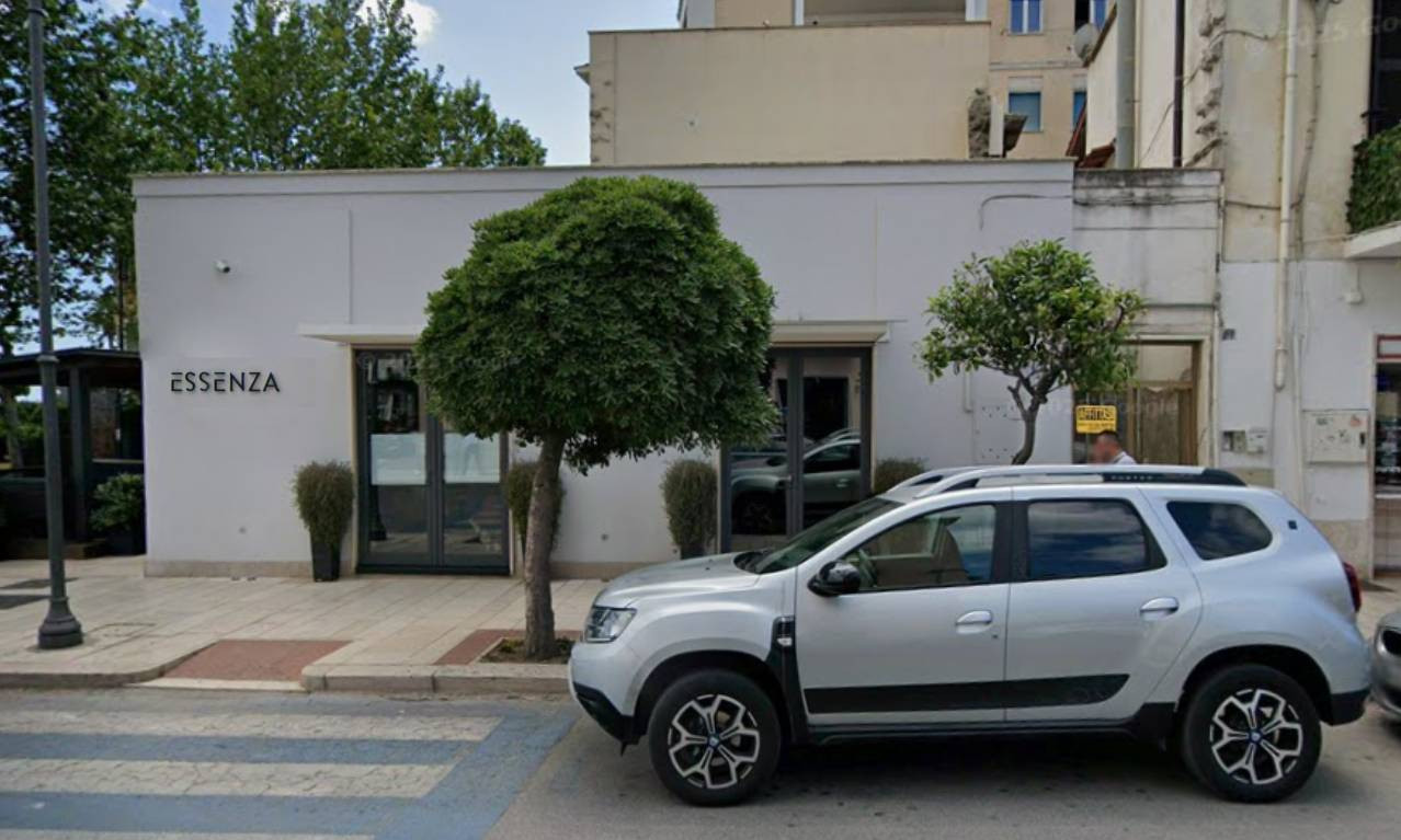 SRUŠIO SE KROV RESTORANA - IMA MRTVIH Istraga u toku! Velika drama trese Italiju (FOTO)