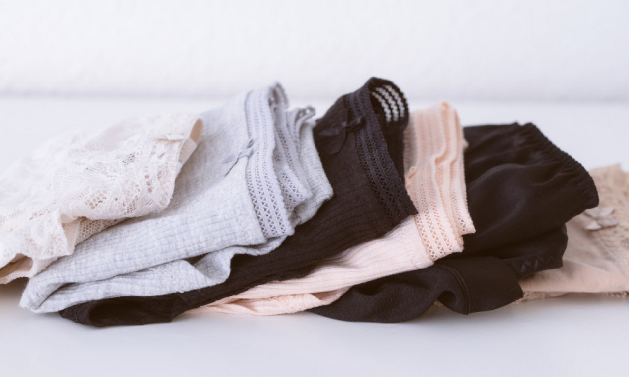 ZAŠTO ŽENSKE GAĆICE IMAJU MAŠNICU? Evo pravog razloga