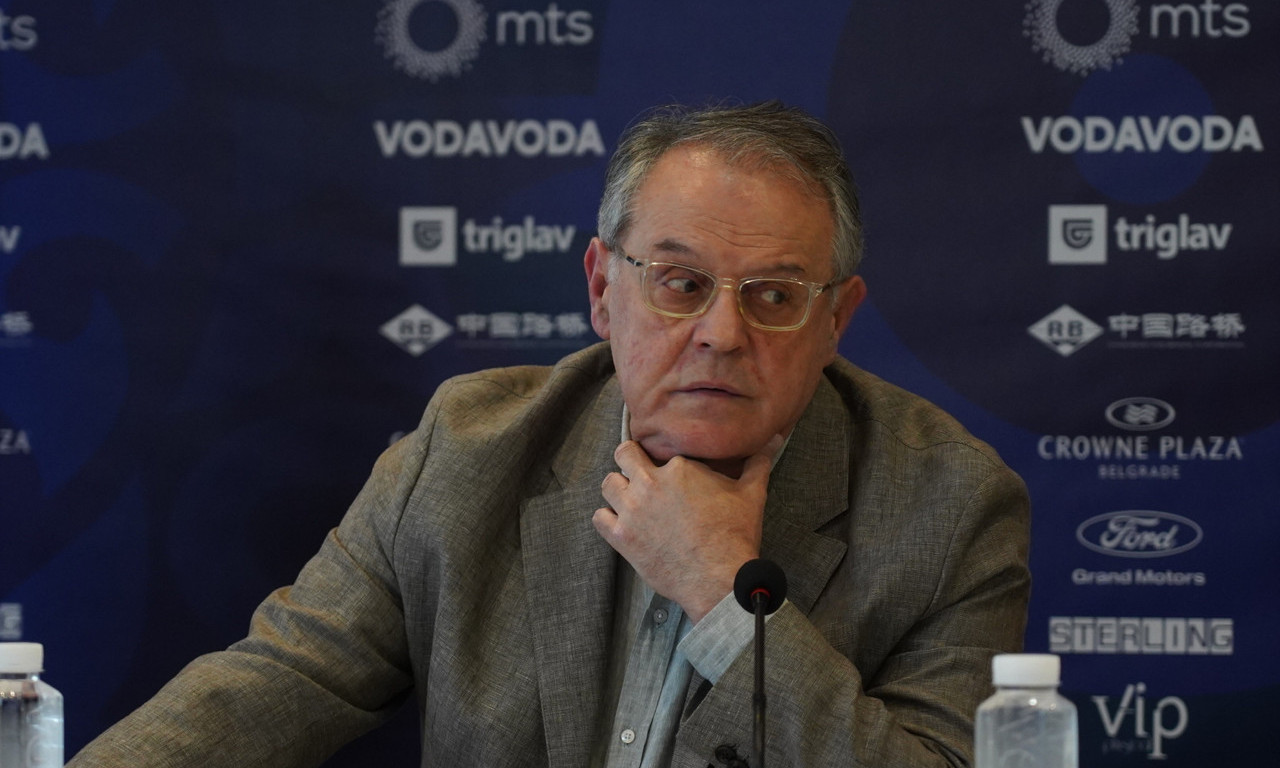 ČOVIĆ KONAČNO PROGOVORIO O EUROBASKETU Prvi čovek KSS-a o virusu, povredama, Bogdanoviću - otkrio i da li Pešić ostaje
