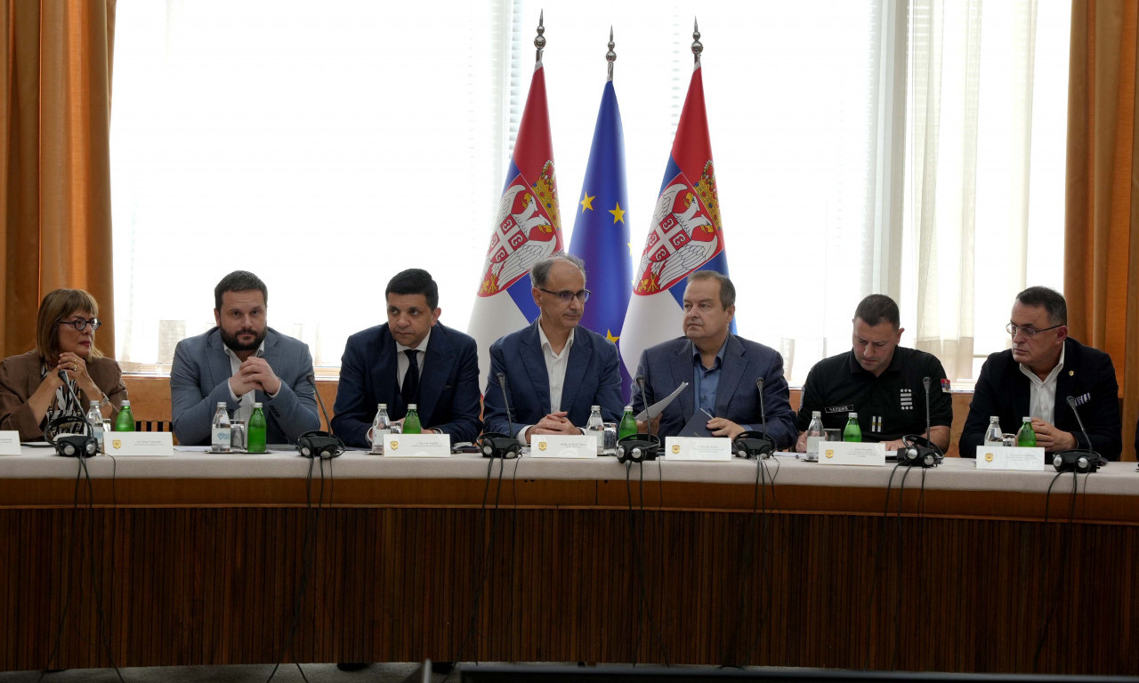 POŽARI BUKTE ŠIROM SRBIJE! Republički štab za vanredne situacije hitno zasedao, evo koje su odluke donete