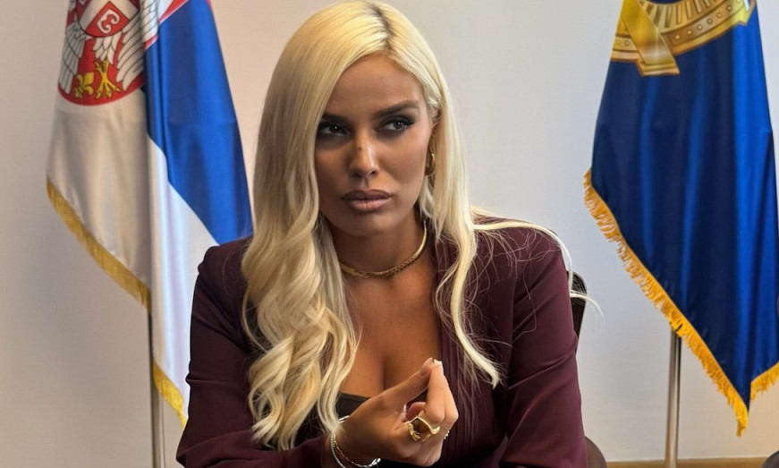 SRBIJA MORA DA IDE NAPRED, DOSTA JE BLOKADA: Ana Grozdanović uputila poruku podrške predsedniku Vučiću i ministru Dačiću