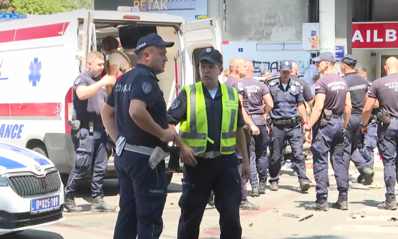 PRVI SNIMAK SA MESTA GDE JE VOZAČ POKOSIO PEŠAKE Devojka završila pod kolima  - prizori iz Takovske lede krv u žilama