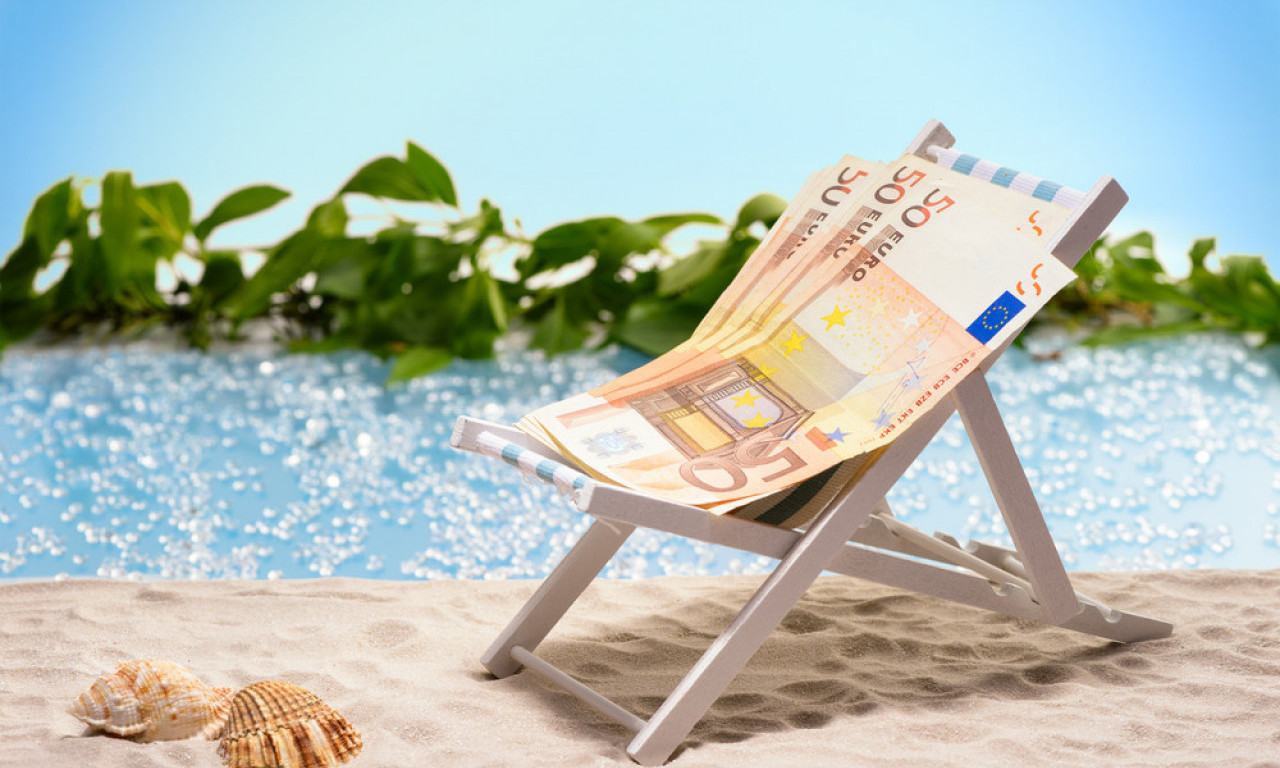 OVI HOROSKOPSKI ZNACI ZGRNUĆE BRDO PARA U JULU I AVGUSTU! Trljaju oči u neverici dok stižu kosmički darovi!
