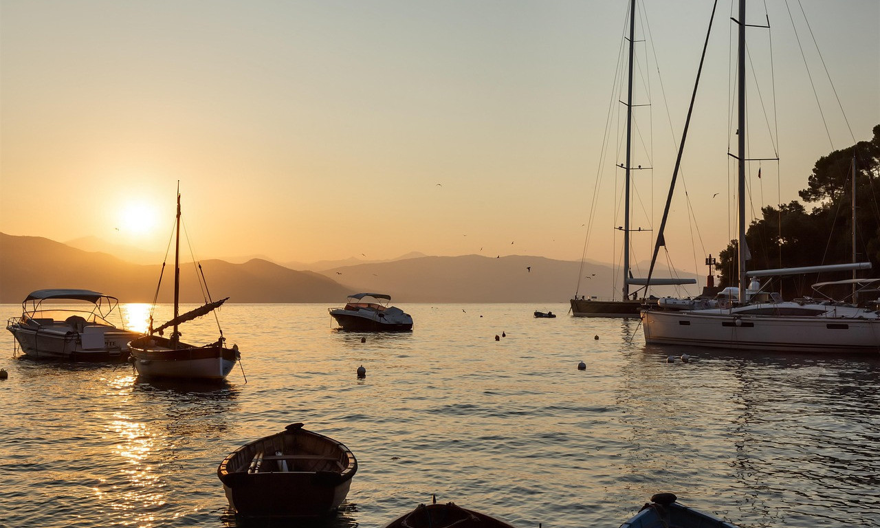 UVEDENA GOMILA ZABRANA U ČUVENOM LETOVALIŠTU Kazne i do 500 evra - obavezno pogledajte!