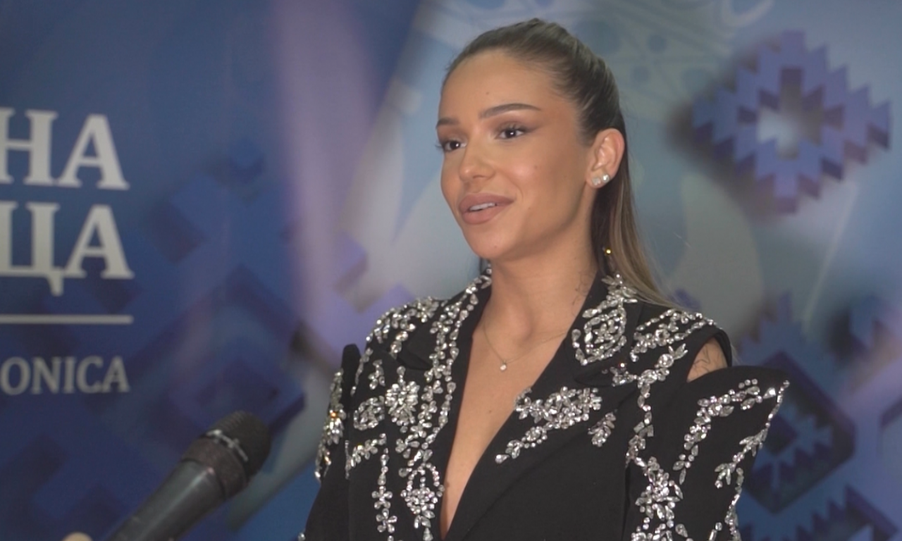 BRESKVICA NAPRAVILA LOM U MIONICI Pred kamerom "Prvog reda" otkrila detalje druženja sa Majom Berović (VIDEO)