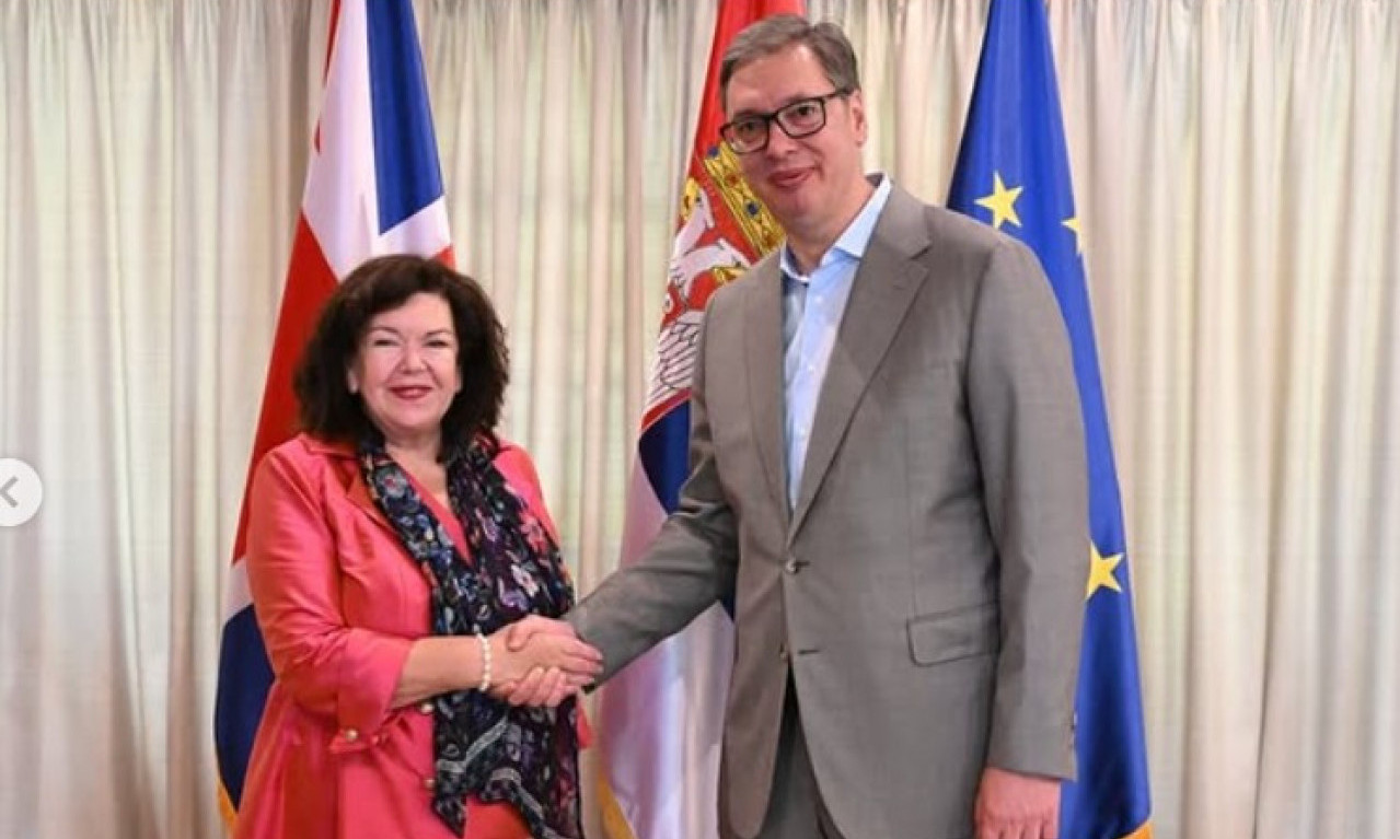 PREDSEDNIK VUČIĆ RAZGOVARAO SA KAREN PIRS Glavna tema susreta dijalog Beograda i Prištine, ali i dešavanja u BiH
