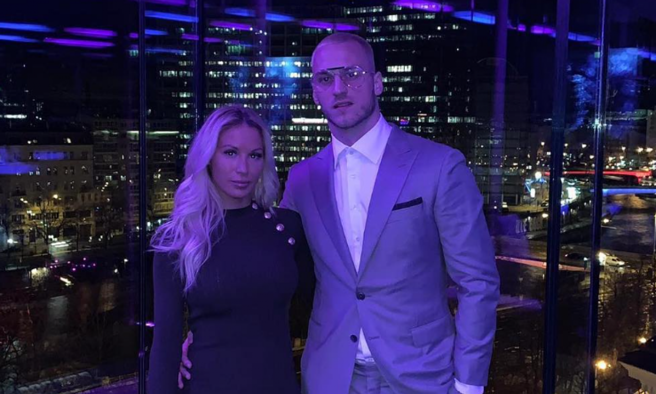 OGLASILA SE I SUPRUGA ARNAUTOVIĆA POSLE SELTIKA Napisala je samo dve reči - više nego dovoljno (FOTO)