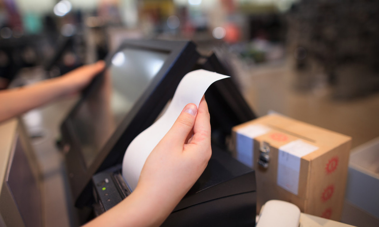 DA LI JE RAČUN IZ PRODAVNICE ZAISTA OPASAN? Ne biste verovali šta sve sadrži parče papira!