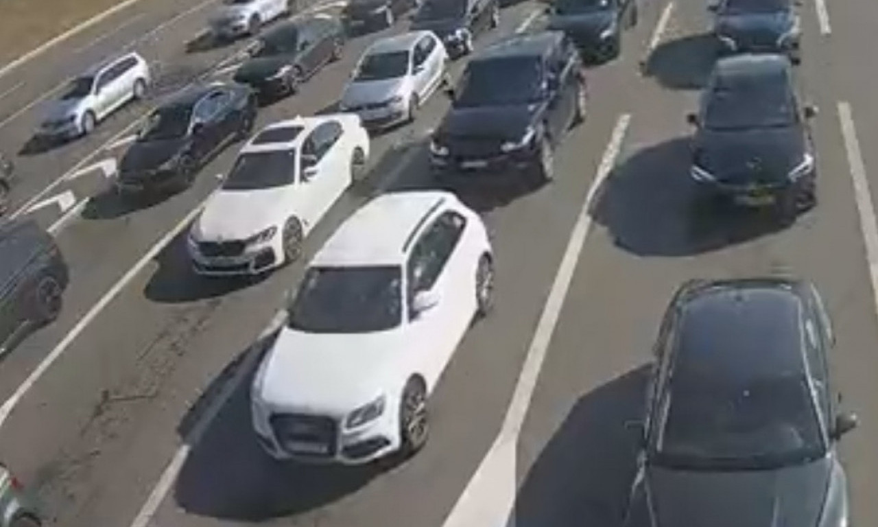 GUŽVA NA GRANICAMA Spremite se na dugo čekanje ako krećete večeras na odmor!