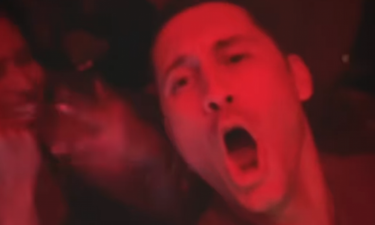 BIVŠI MUŽ MARIJE MIKIĆ POSLE RAZVODA LUDUJE U DUBAIJU Evo šta radi dok je pevačica sa decom u Crnoj Gori (VIDEO)