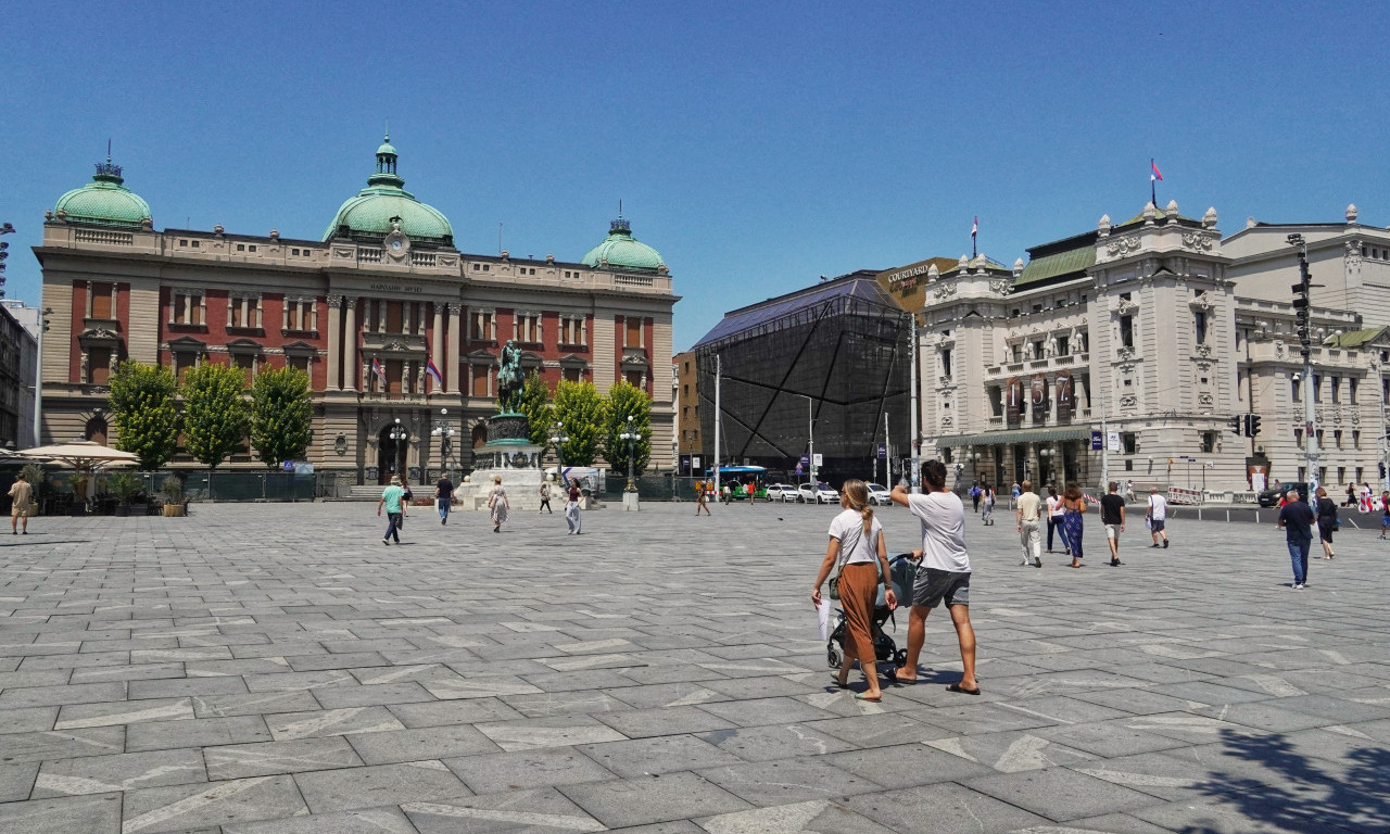 DANAS VEOMA TOPLO VREME Tražićete hladovinu, jer će sunce da prži