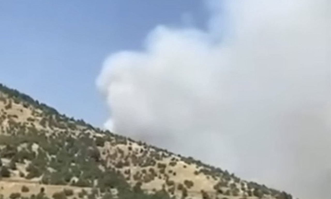 LJUDI SE GUŠE U VRANJU Ne mogu da otvore prozore - dim ulazi kroz prozore, svi izlaze kad moraju sa maskama!