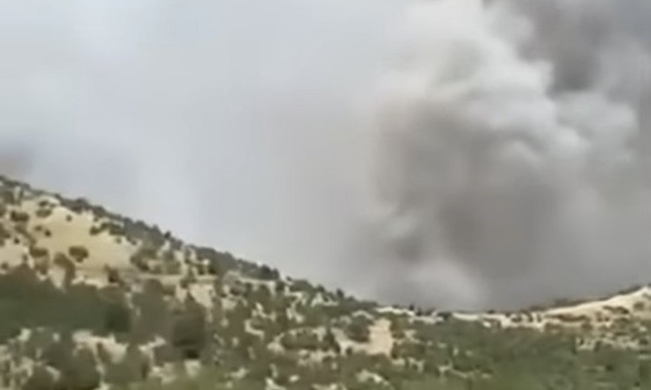 GORI GRČKA! Izbio veliki požar u ovom delu zemlje – avioni i helikopteri gase vatru (FOTO)