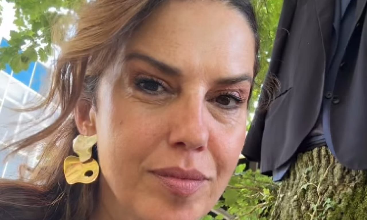 NATAŠA NINKOVIĆ DANAS SLAVI 53 GODINE Njena večna lepota oduševljava fanove: „Ne stari ni dan“