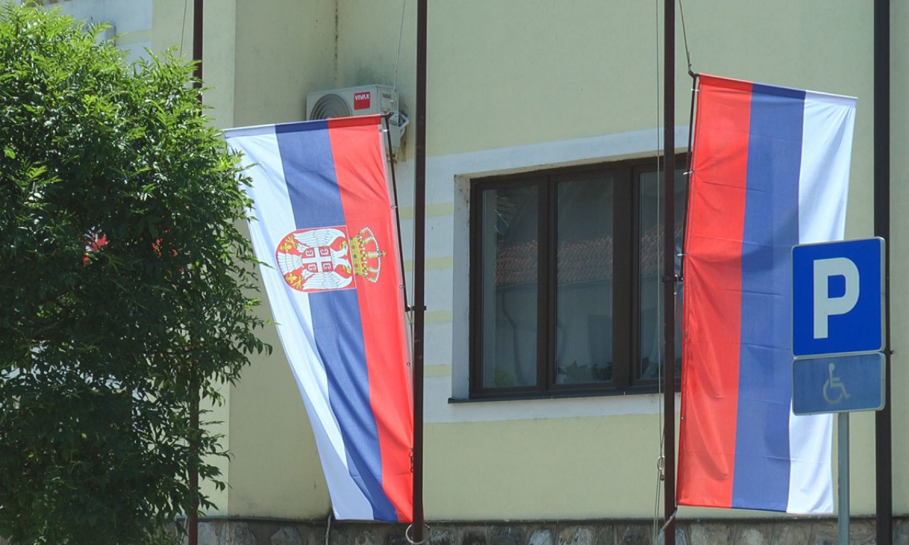 DAN ŽALOSTI U BABUŠNICI ZBOG TRAGEDIJE KOJA JE POTRESLA CELU SRBIJU Danas sahrana oca i sina