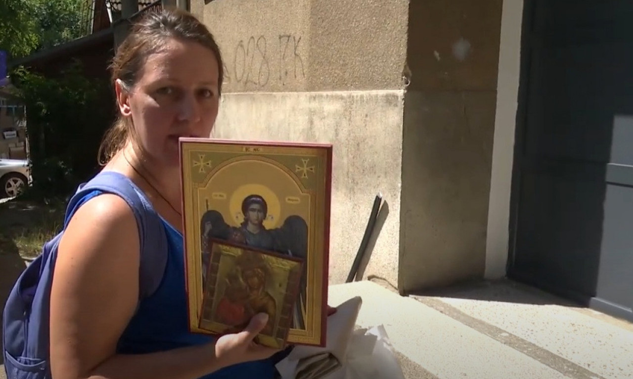 SRPSKA PORODICA SA IKONOM U RUKAMA IZBAČENA IZ STANA Janićijevići sa Kosova očajni! Ništa im nije sveto (VIDEO)