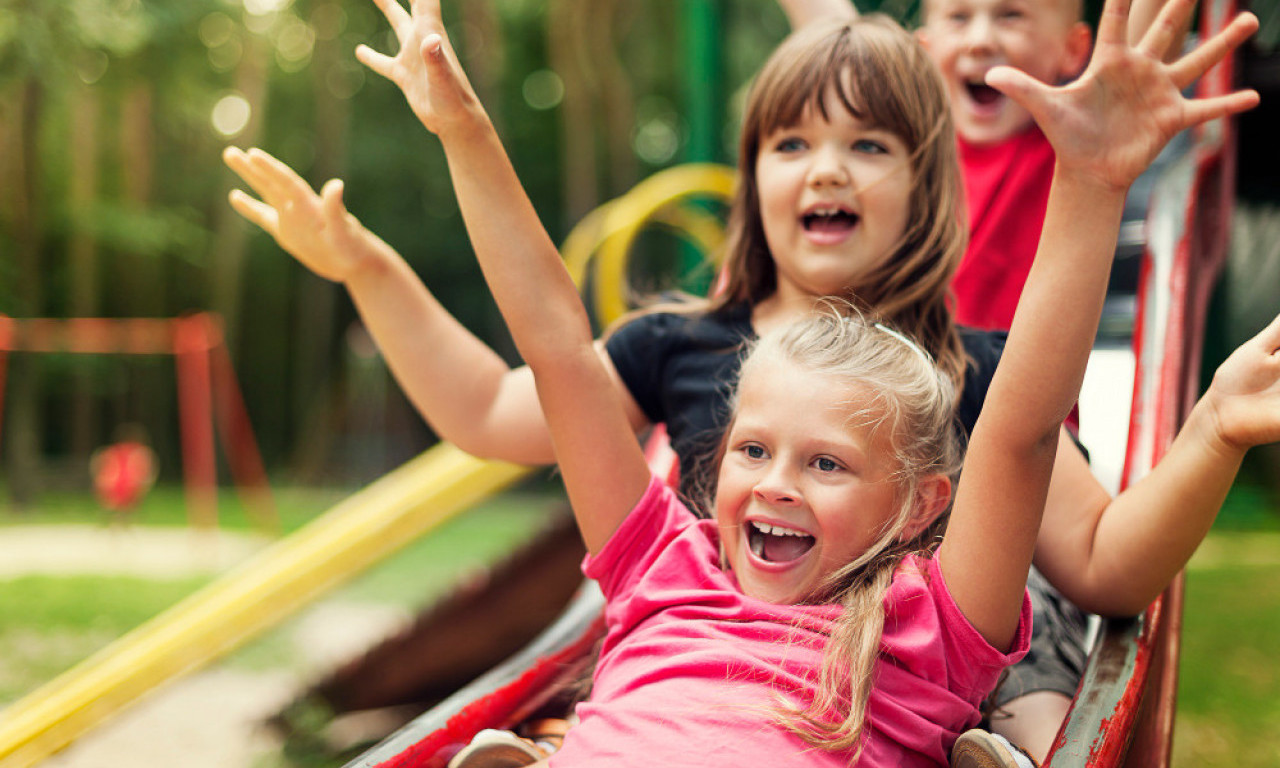 OVDE ŽIVE NAJSREĆNIJA DECA! Top 10 zemalja po UNICEF-ovoj listi za 2025. godinu