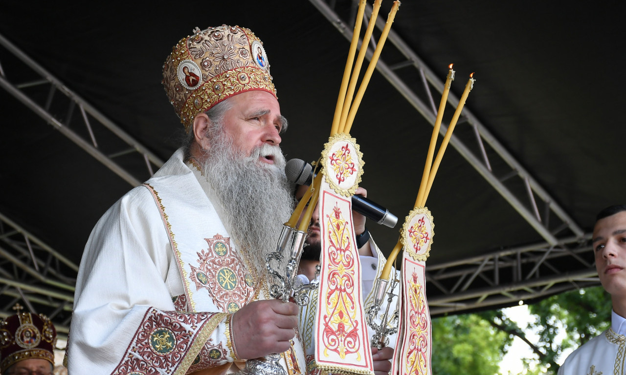 JOANIKIJE UPUTIO APEL POVODOM TRAGEDIJA U CRNOJ GORI: "Nesreće nas pozivaju da duboko preispitamo sebe"