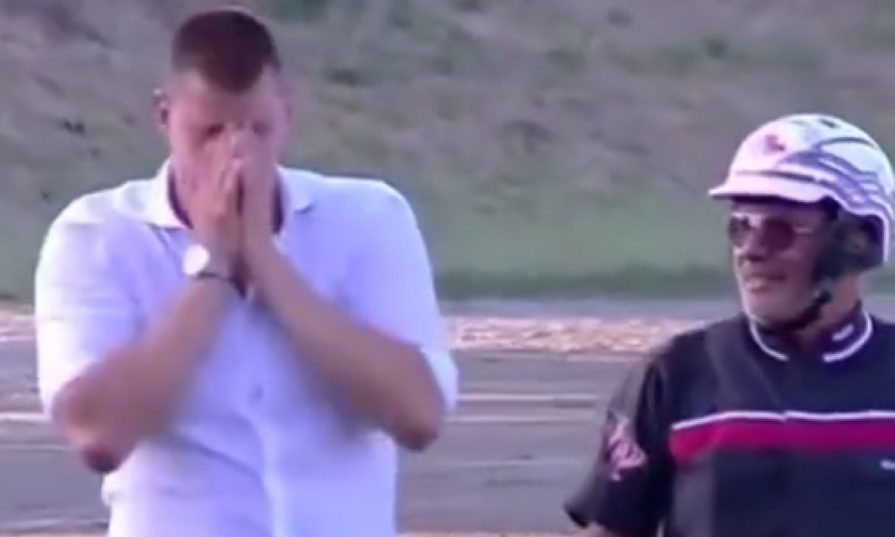 JOKIĆ PLAČE NA TRCI KONJA Ne može da se smiri! Ovo je bio razlog za krokodilske suze najboljeg košarkaša (VIDEO)