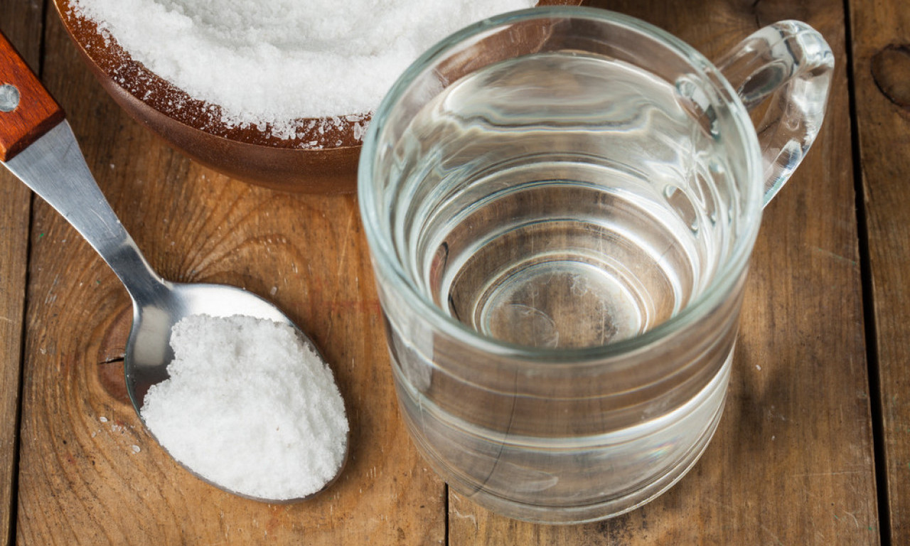 STARINSKI RECEPT PROTIV ZATVORA Prirodni recept koji čisti creva za pola sata!