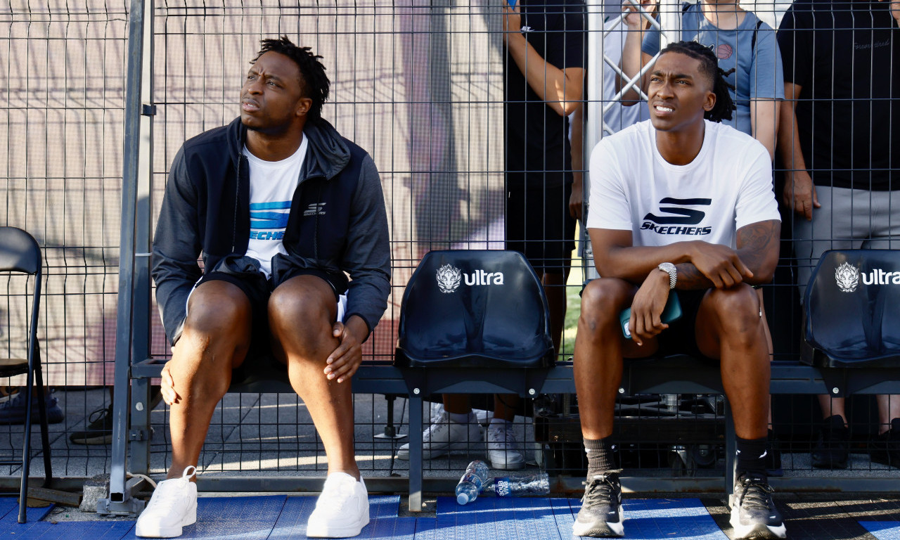 MAN I ANUNOBI NAPRAVILI SPEKTAKL U BEOGRADU! Jedan još uvek čuva patike Divca, a evo šta kažu za Jokića i Bogdanovića