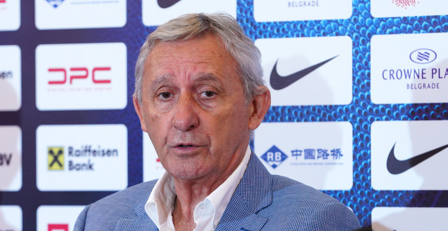"TO JE KATASTROFA!" Pešić otvorio dušu i uputio oštar apel Bodirogi: Amerikanci nam otimaju košarku!