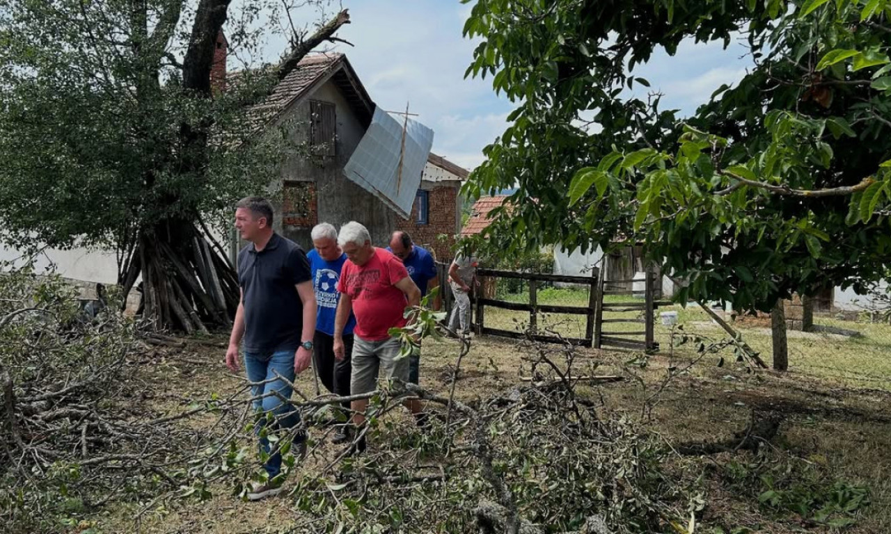 VANREDNA SITUACIJA U GORNJEM MILANOVCU U ovim selima je kritično, meštani pretrpeli veliku štetu zbog nevremena