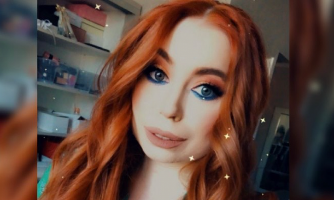 ĆERKA SAŠE POPOVIĆA I SUZANE POKAZALA LUKSUZ U ITALIJI: Aleksandra uživa u restoranu uz muziku i osmeh (FOTO)