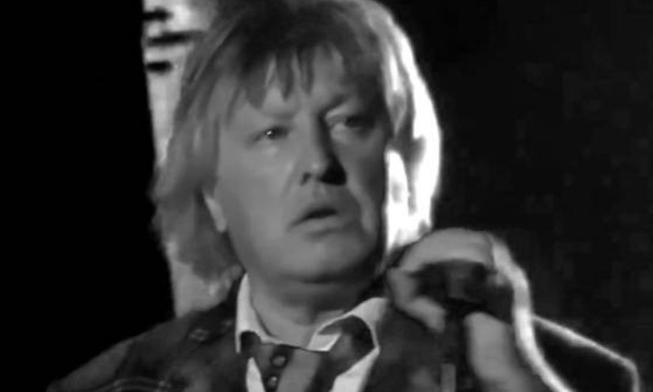 UTOPIO SE SLAVNI MUZIČAR Tragedija tokom kupanja, porodica saopštila tužnu vest