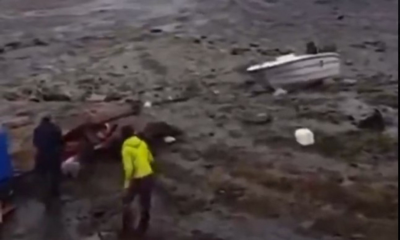 RAZORAN ZEMLJOTRES POGODIO RUSIJU Cunami pustoši obale, milioni ugroženi širom planete (VIDEO)
