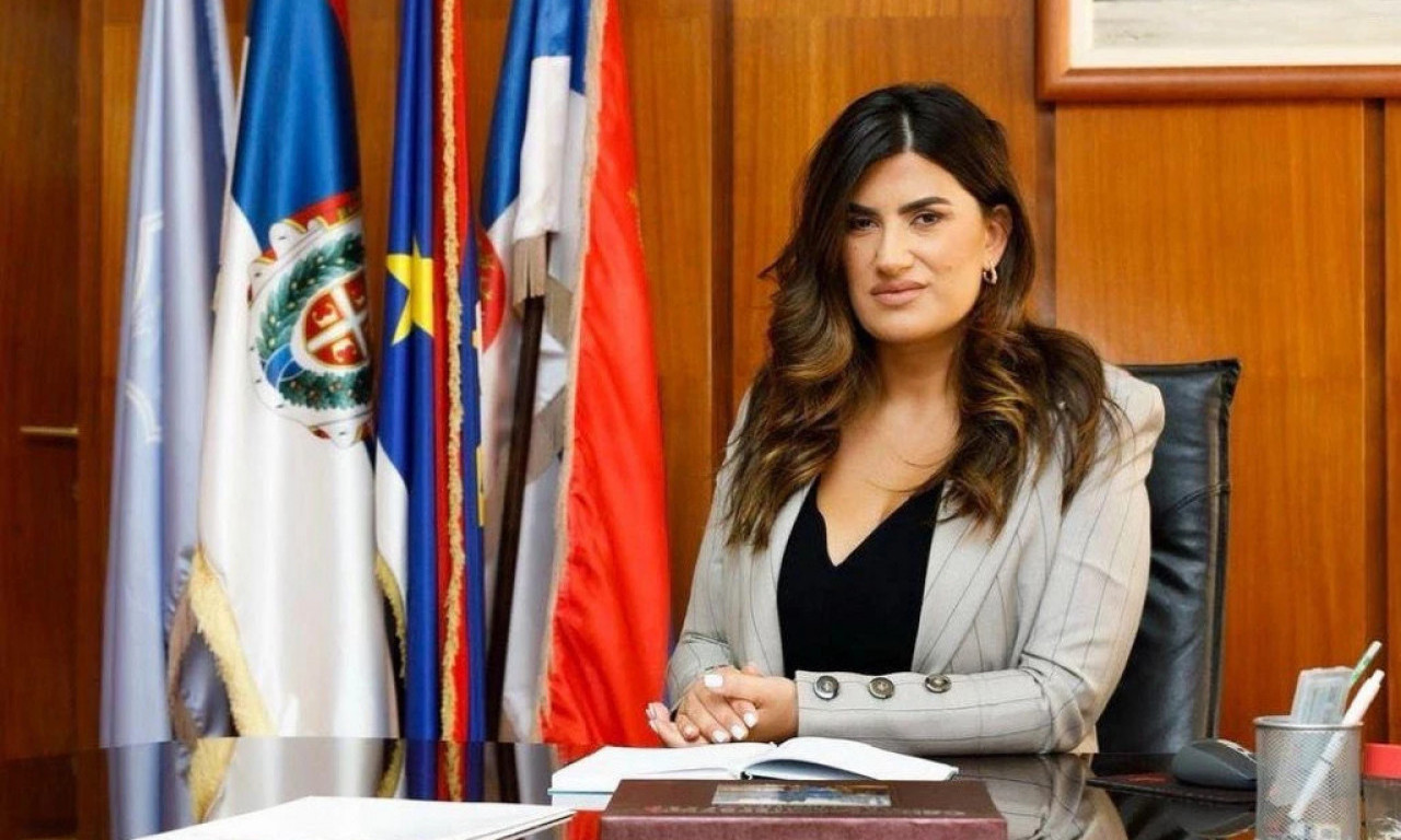 DINA VUČINIĆ ODBRUSILA BAČULOVU NA NAPAD NA LIDERA NAPREDNJAKA "Vučević ima biografiju kakvu Miša ne može da zamisli"