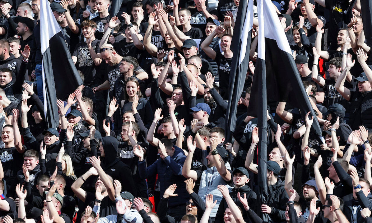 UEFA NASTAVLJA DA SE BRUKA! Častili Ukrajince zbog "Ubij Srbina", a evo koliko košta baklja u Beogradu