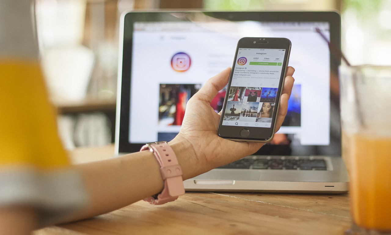 PALA ODLUKA Evropska zemlja zabranila upotrebu društvenih mreža za mlađe od 15 godina