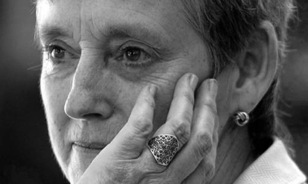 PREMINULA PRVA ŽENA ŠEFICA MI5: Dame Stela Rimington ostavila neizbrisiv trag u obaveštajnoj službi (VIDEO)