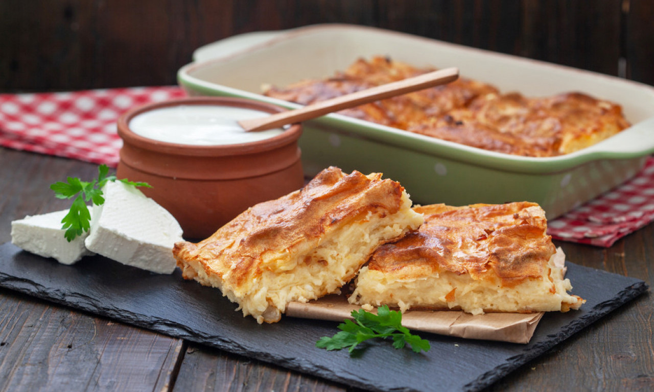 NAJUKUSNIJA SRPSKA GIBANICA Starinski recept koji uvek uspeva