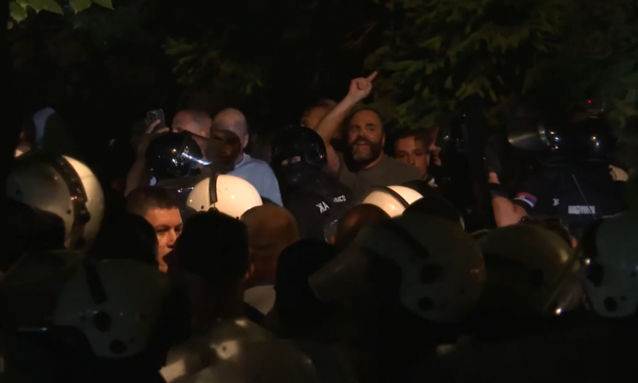 PROTEST U BEOGRADU: Pogledajte gde se skupila mala grupa građana i zašto su sada nezadovoljni! (VIDEO)