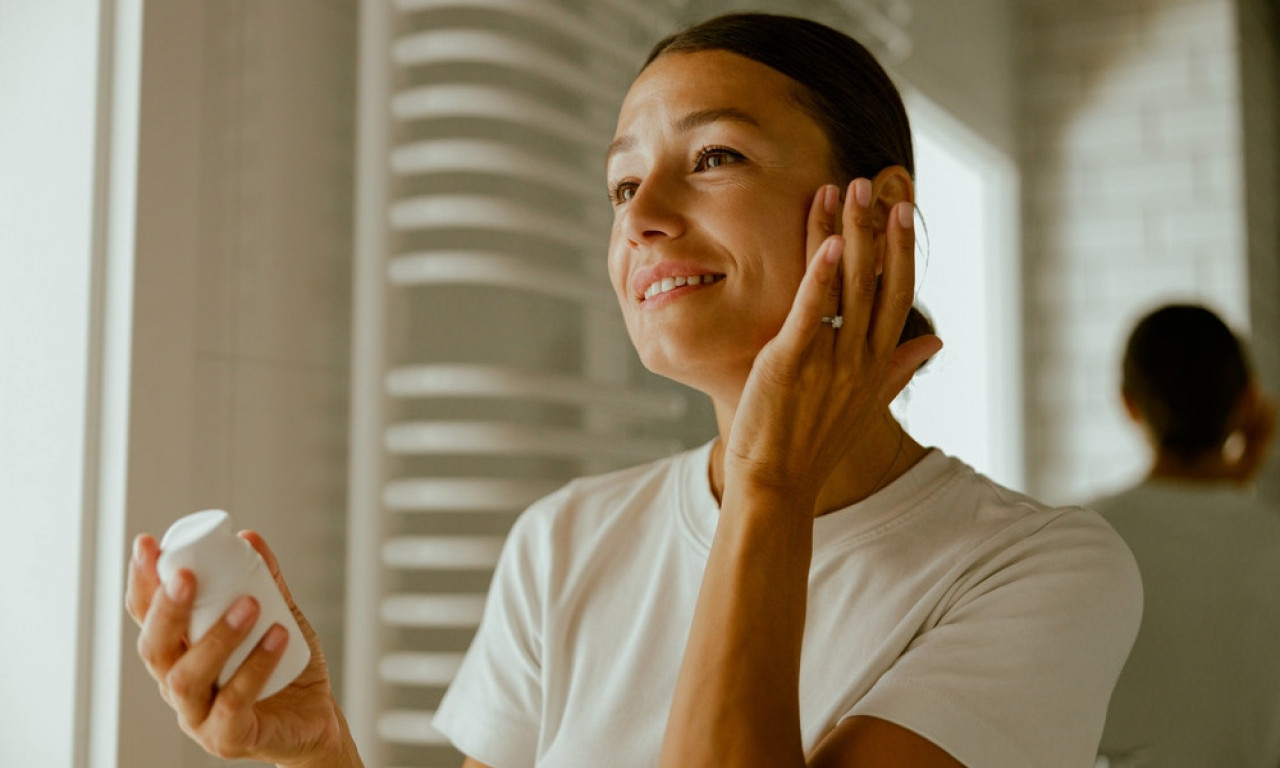 NAD – NOVA REČ KOJA KRUŽI MEĐU ŽENAMA Da li je to stvarno eliksir mladosti ili još jedna podvala?