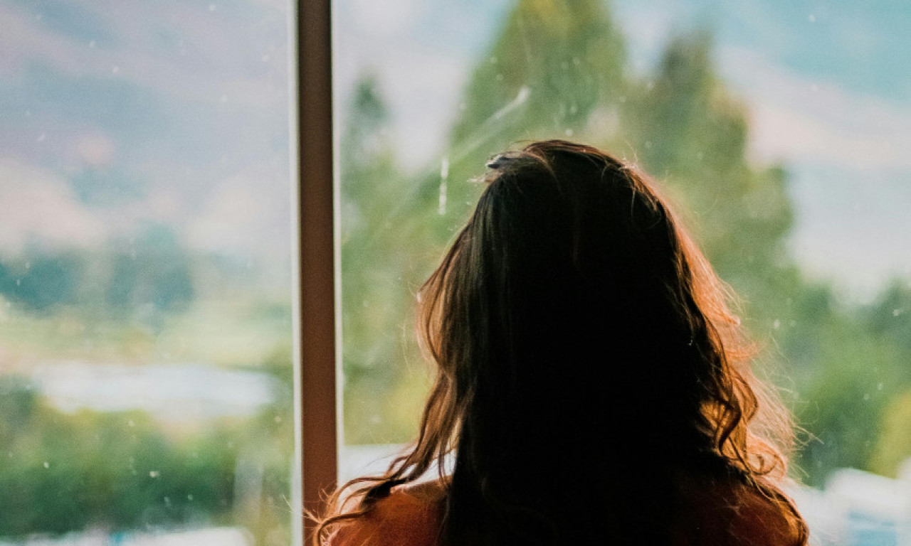 OBRAZOVANA ŽENA NIKAKO NE SME DA BUDE U VEZI SA OVOM VRSTOM MUŠKARCA Uništiće vas i ceo život koji ste gradili!