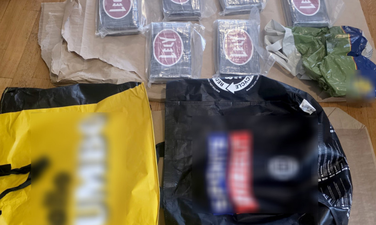 ZAPLENJENO OKO 12 KILOGRAMA KOKAINA U BEOGRADU Uhapšene tri osobe