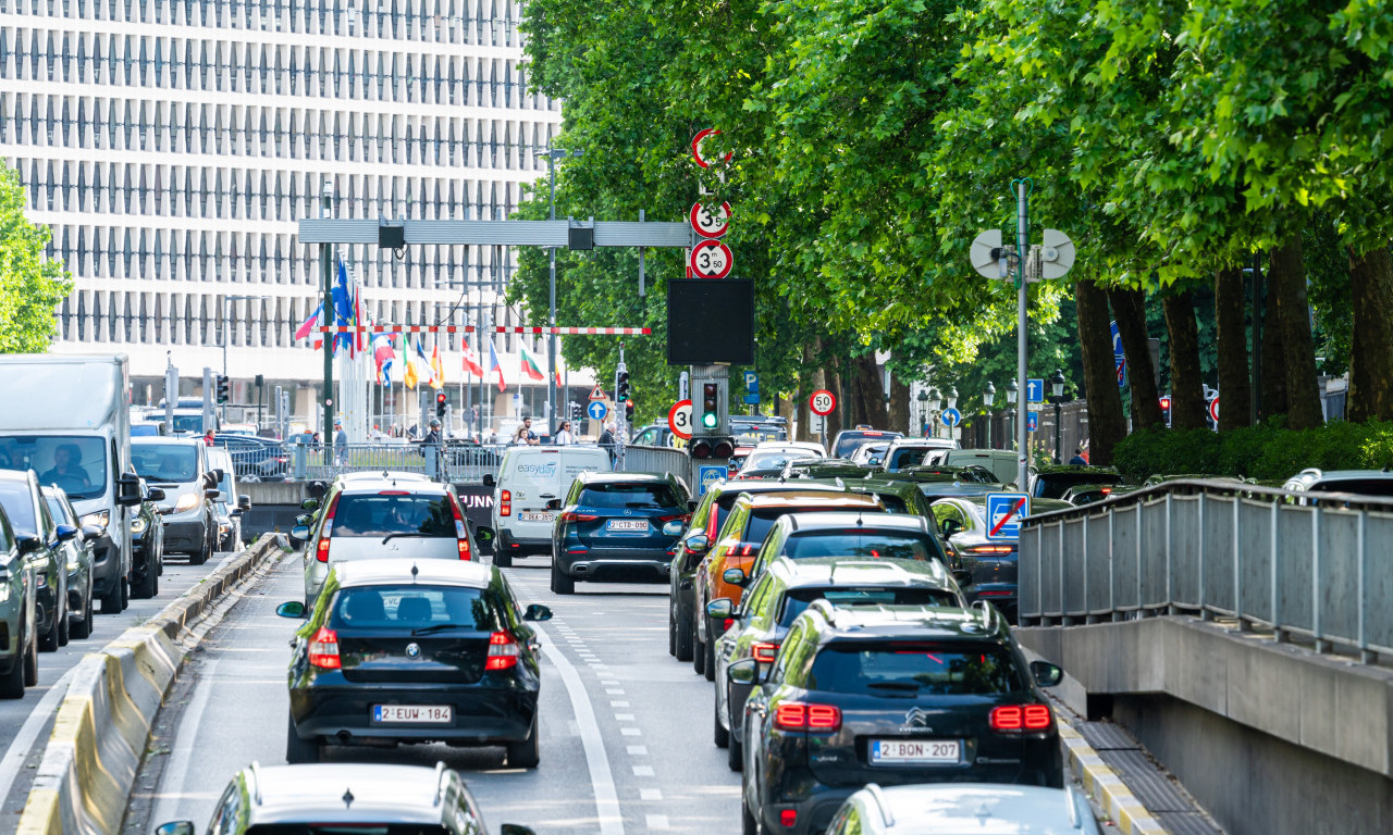 OPSADNO STANJE U BRISELU Evo zašto je nastao kolaps u celoj zemlji (FOTO)
