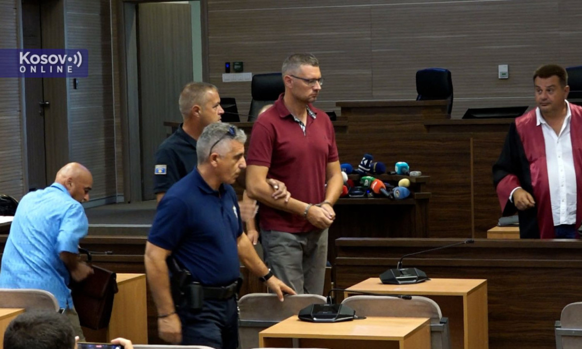ŠOK PRESUDA U PRIŠTINI Igoru Popoviću zabranjen ulazak na KiM zbog izjava o OVK! Preti mu i zatvor! (VIDEO)