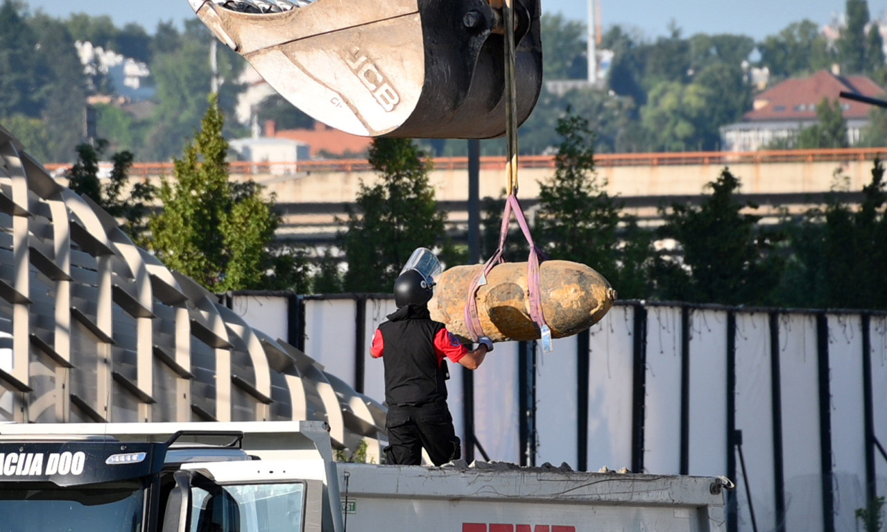 OVAKO JE UKLONJENA BOMBA U BEOGRADU NA VODI Građani, oprez - zatrešće se ovo mesto! Evo gde će biti uništena (VIDEO)
