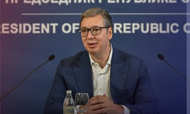 "SMEŠNO JE I GLUPO..." Posle ove Vučićeve poruke mnogi bi trebalo da stave prst na čelo (FOTO)