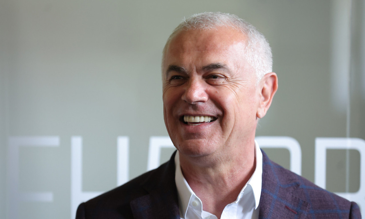 "ZVEZDAN TERZIĆ - DIREKTOR JASLICA U LJUTICE BOGDANA!" Delije od sinoć umiru od smeha, sve zbog Partizanovih beba (FOTO)