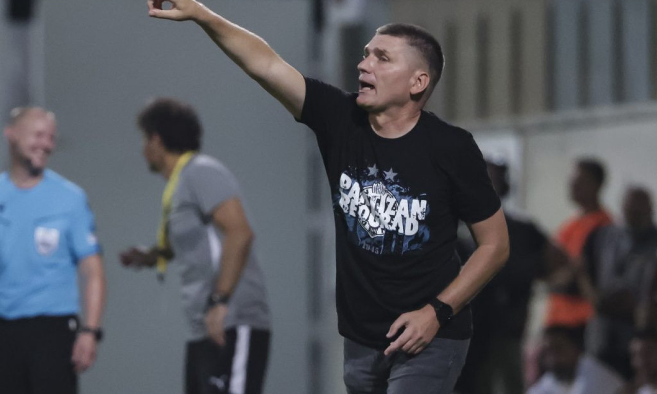BLAGOJEVIĆ IZABRAO STARTERE! Pogledajte ko brani crno-bele boje od prvog minuta!
