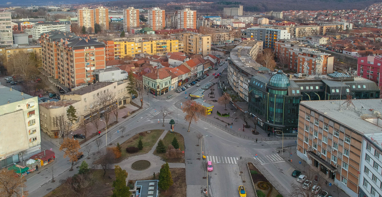 OVO SU CENE NEKRETNINA U KRAGUJEVCU: Šta se krije iza rekordne potražnje za stanovima i lokalima?