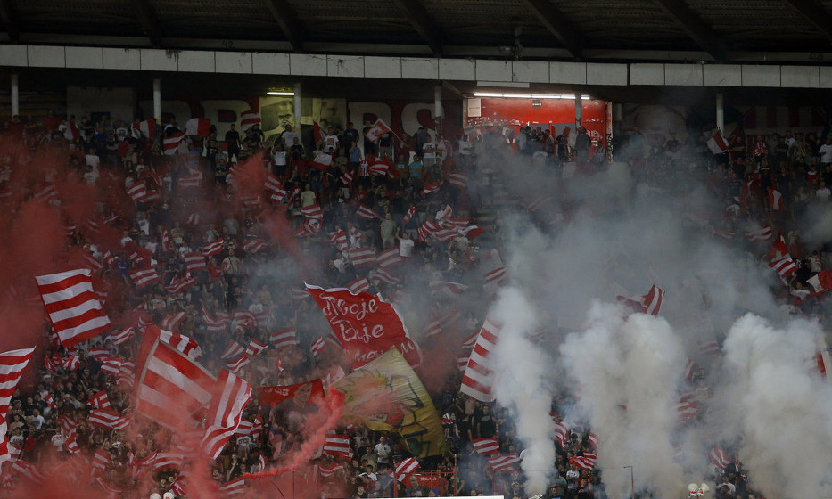 MARAKANA ĆE GORETI! Zvezda rasprodala "Istok" i "Zapad", Poljake čeka pakao - obavezan "dress code" za sve navijače