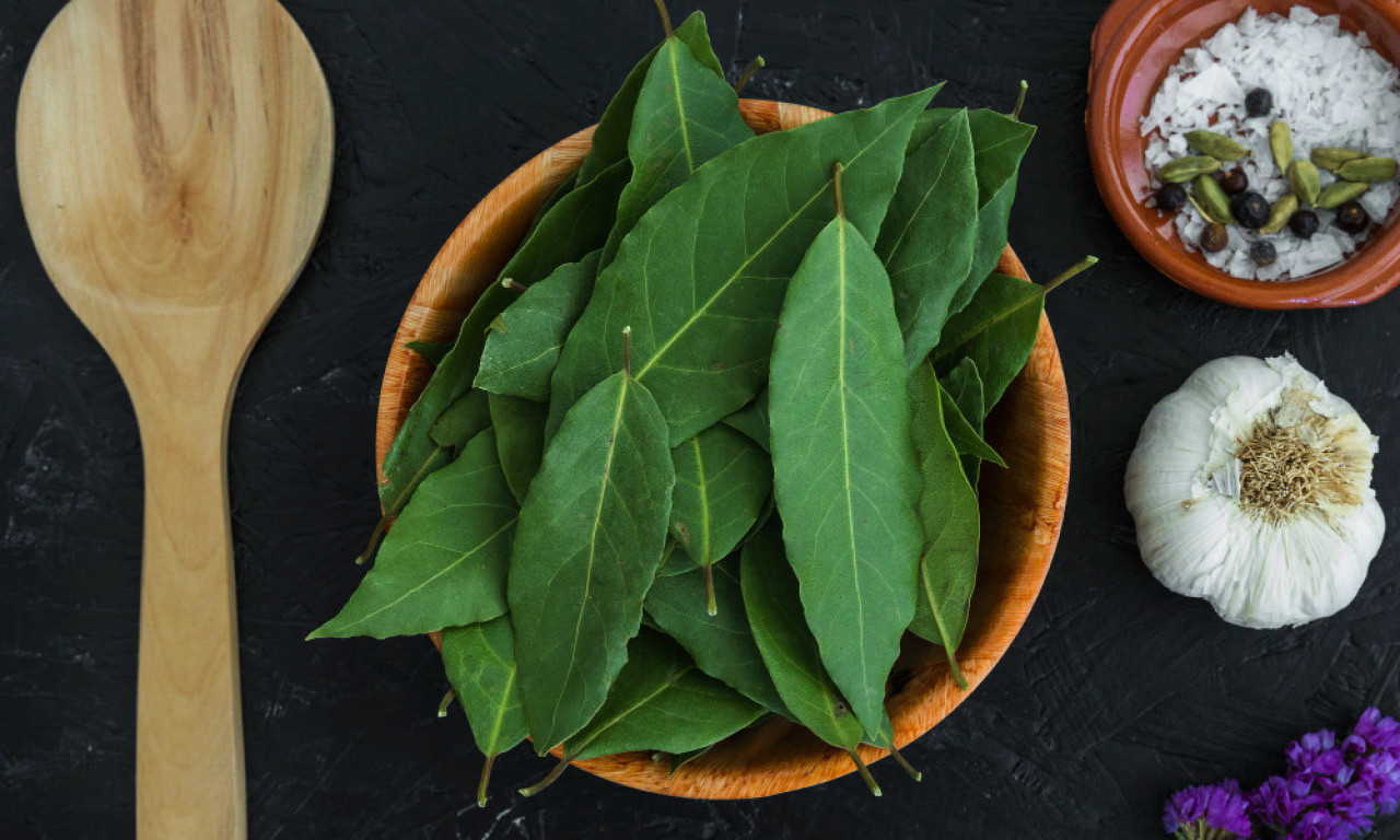SPAS ZA SRCE, PLUĆA I ZGLOBOVE Moćan list iz kuhinje koji leči od glave do pete