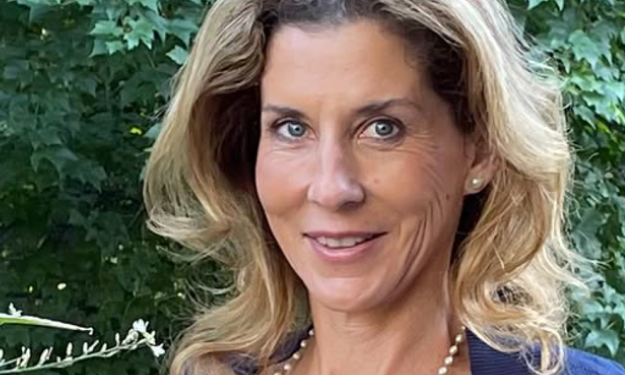 EVO KAKO SADA IZGLEDA MONIKA SELEŠ Slavna teniserka se bori sa retkom bolešću, posle dugo vremena objavila fotografiju